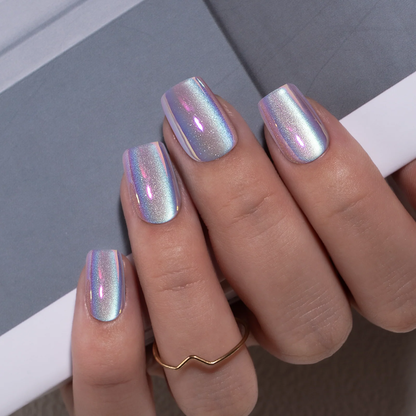 Unicorn Glow – S Squoval - Image 3