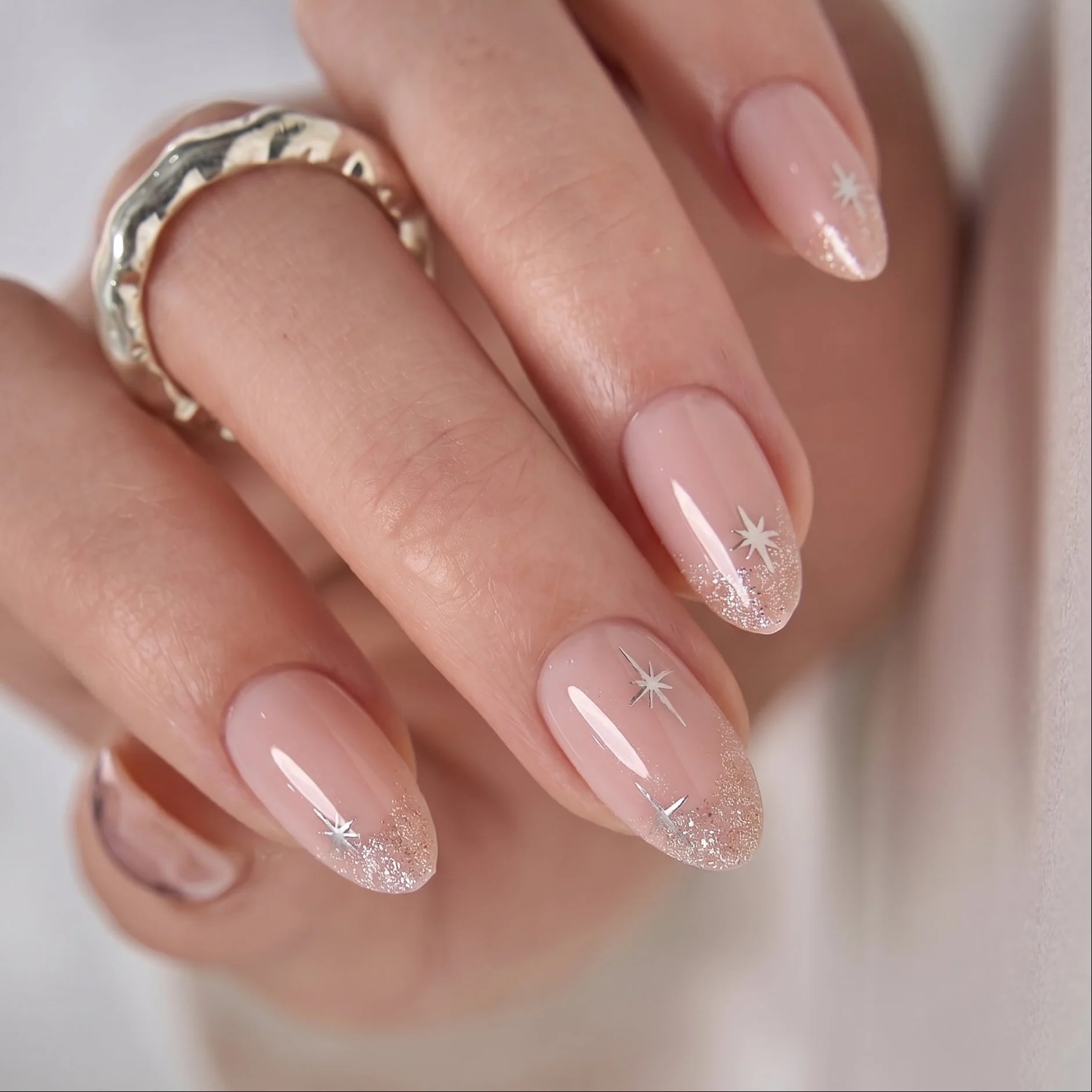 Blush Gleam – S Almond
