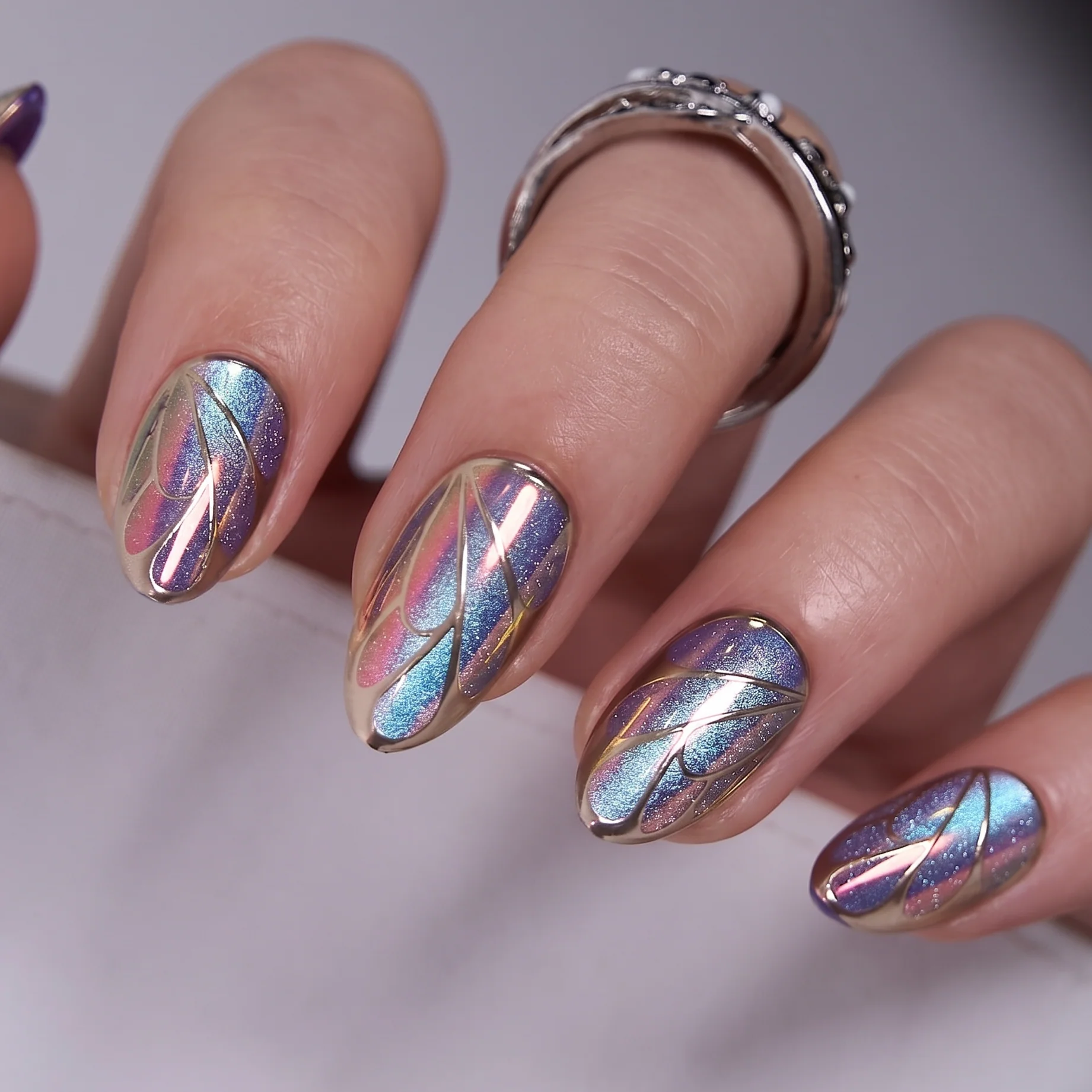 Designer's Pick | Aurora Wings - S Almond - Image 2