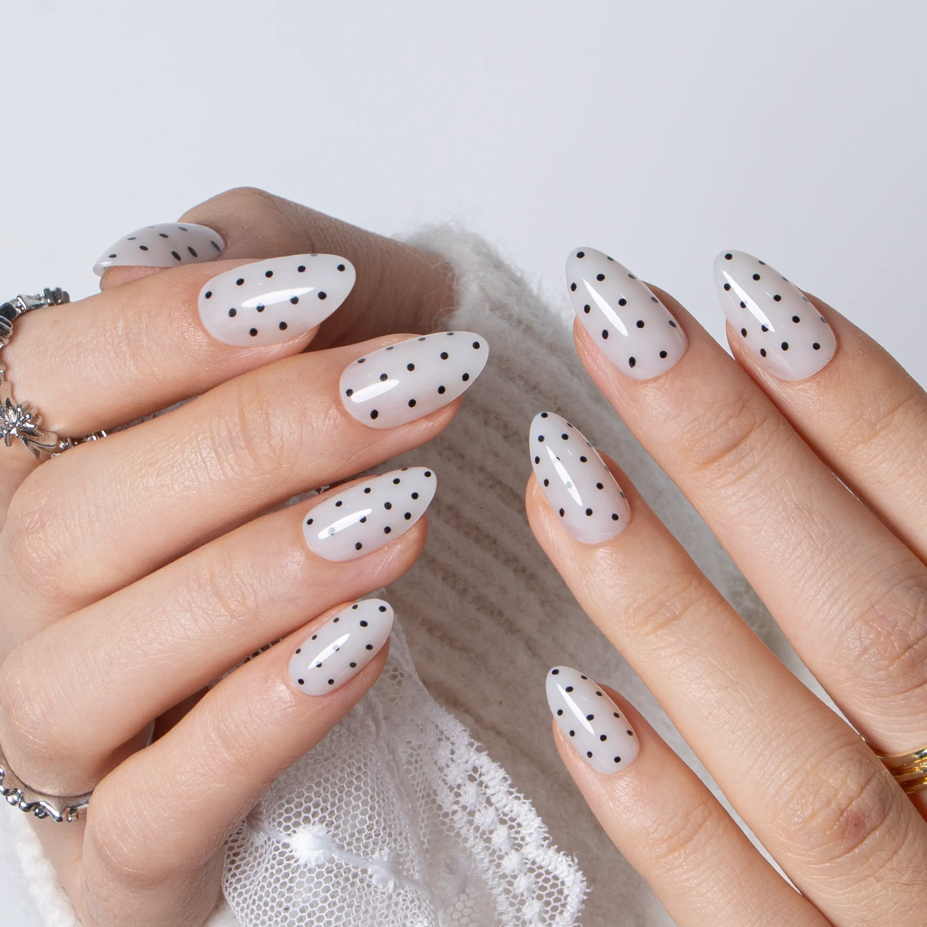 Dot Affair – S Almond - Image 3
