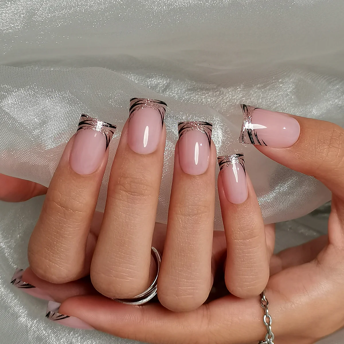 Pink Zebra Chic – M Duckbill - Image 2