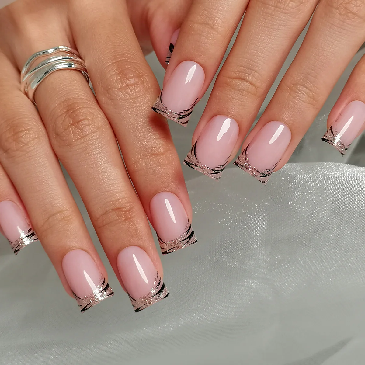 Pink Zebra Chic – M Duckbill - Image 3