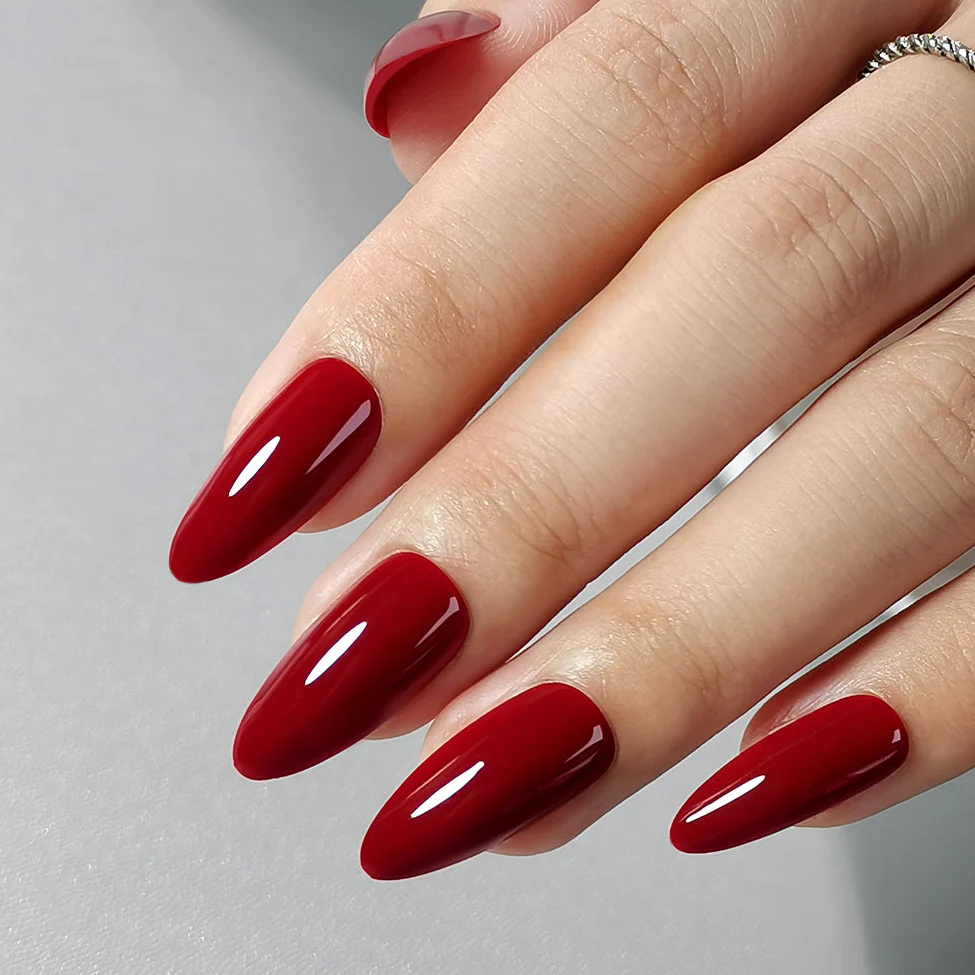 Scarlet Dream – L Almond - Image 5