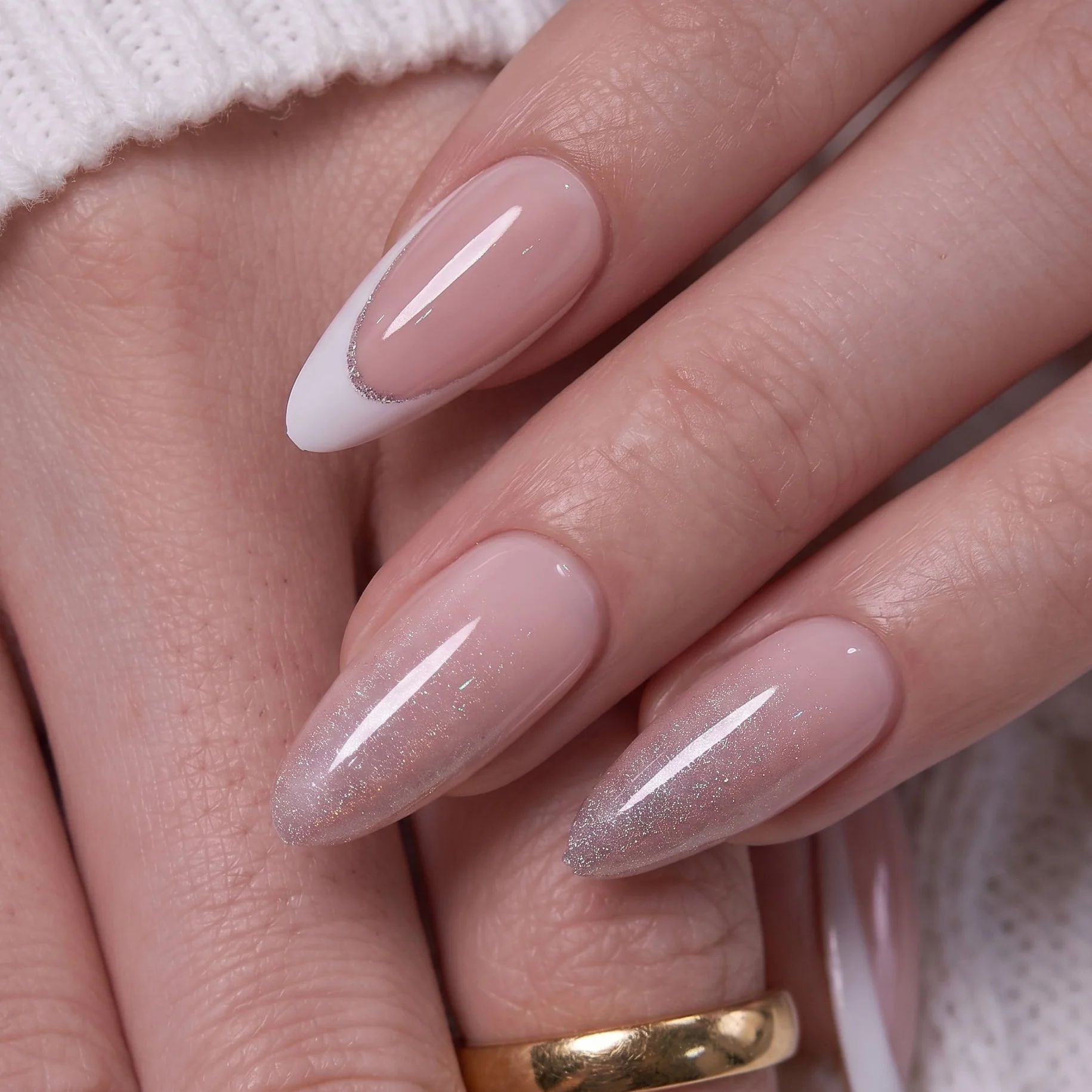 Gleam Crown – L Almond - Image 2