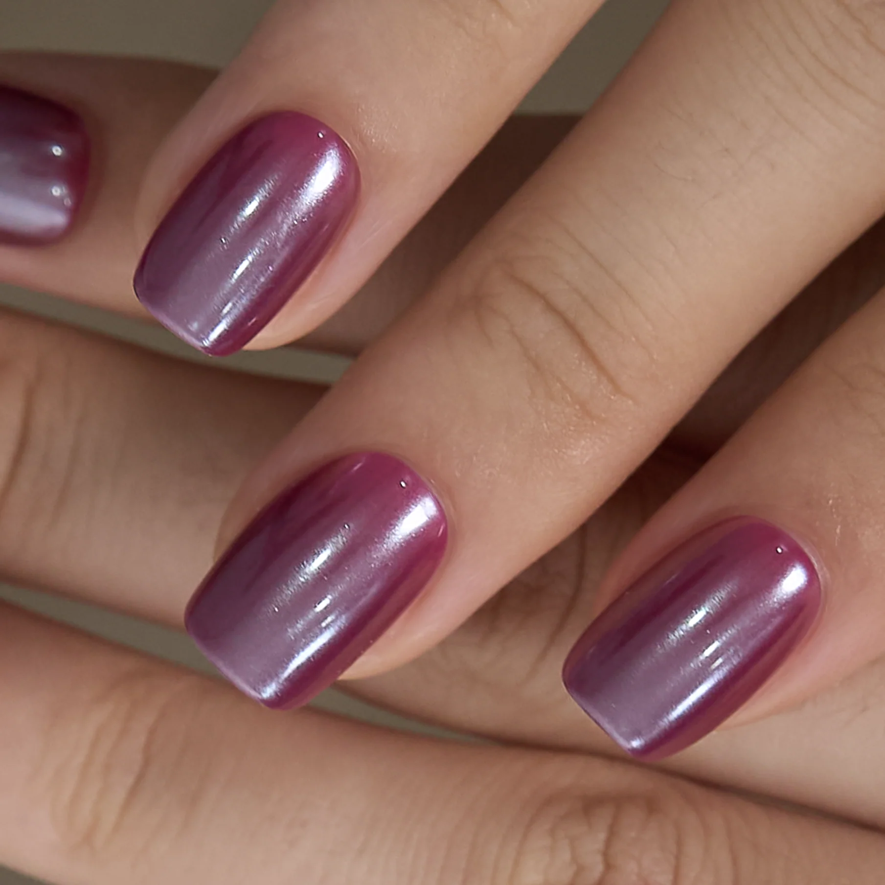 Merlot Glow – S Squoval - Image 4
