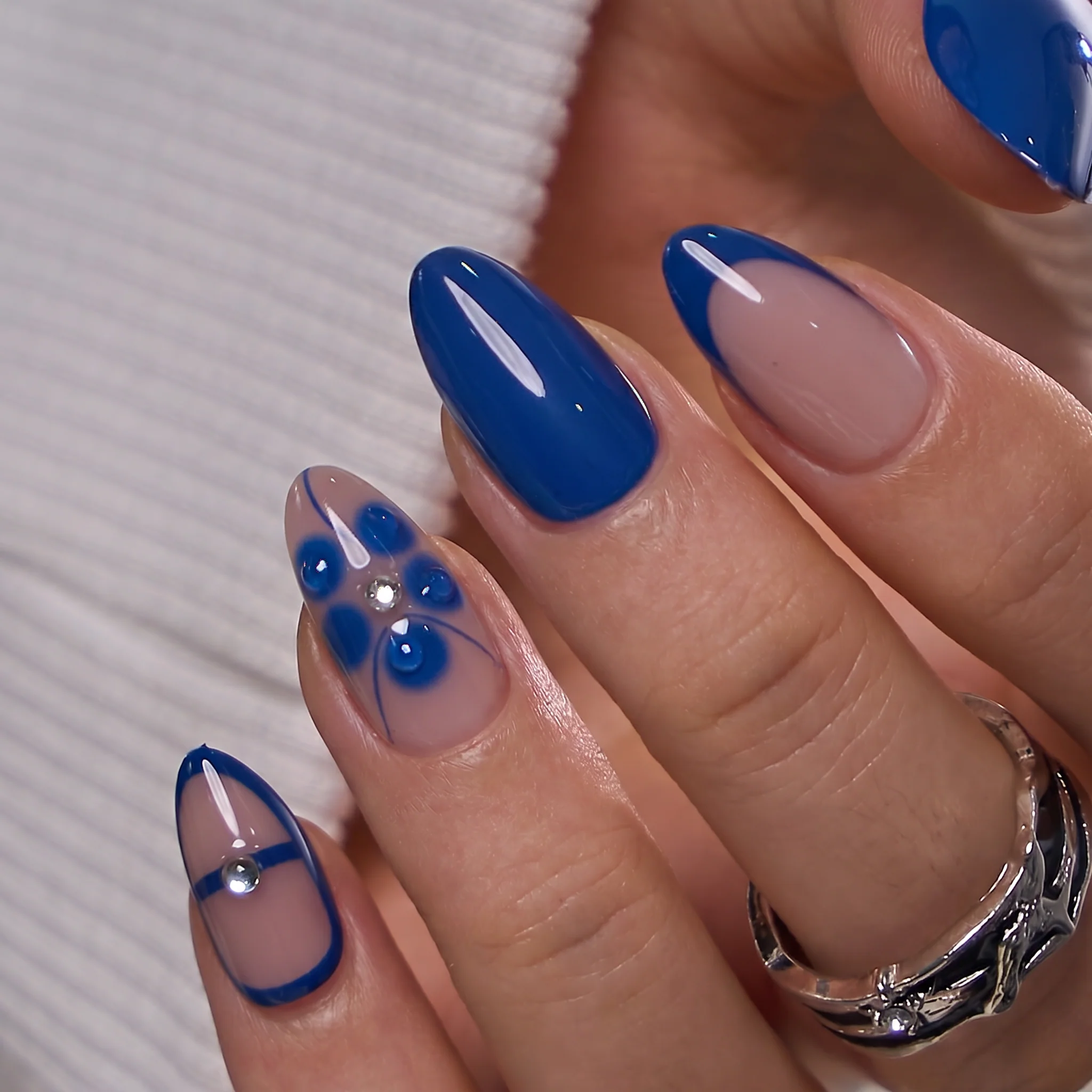 Misty Petal – S Almond - Image 2