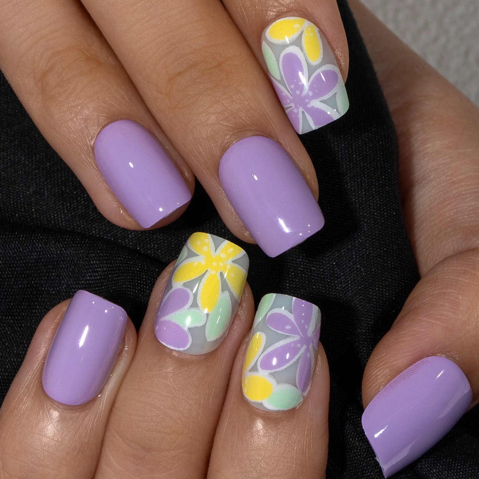 Lilac Floral – S Squoval - Image 2