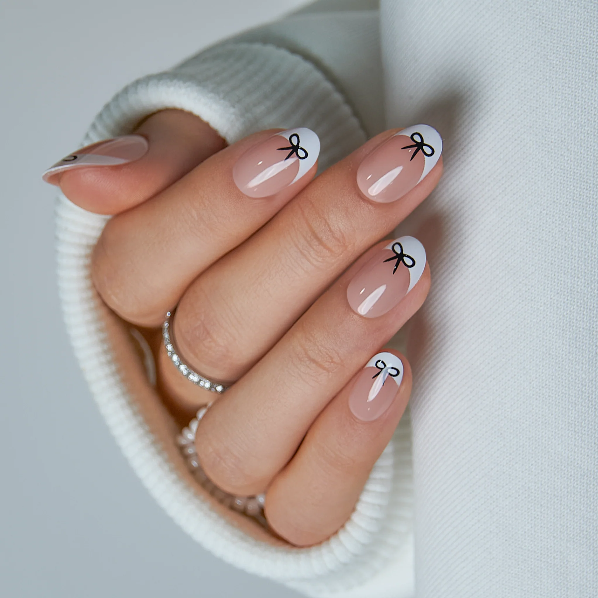Sweet Knot – S Oval - Image 3