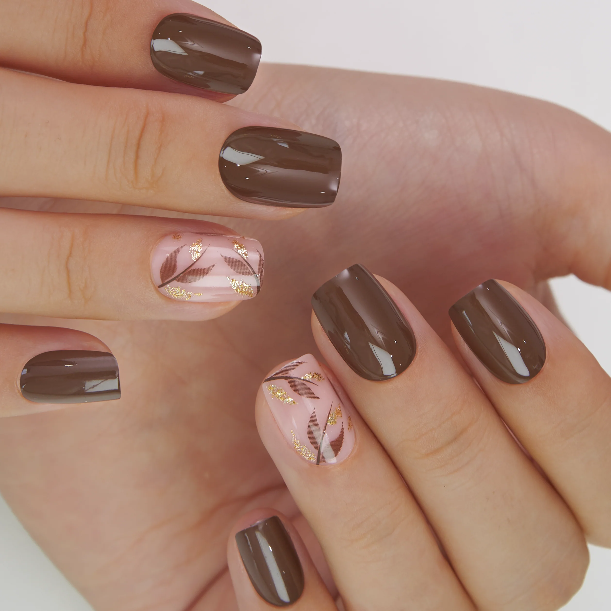 Mocha Luxe – S Squoval - Image 3