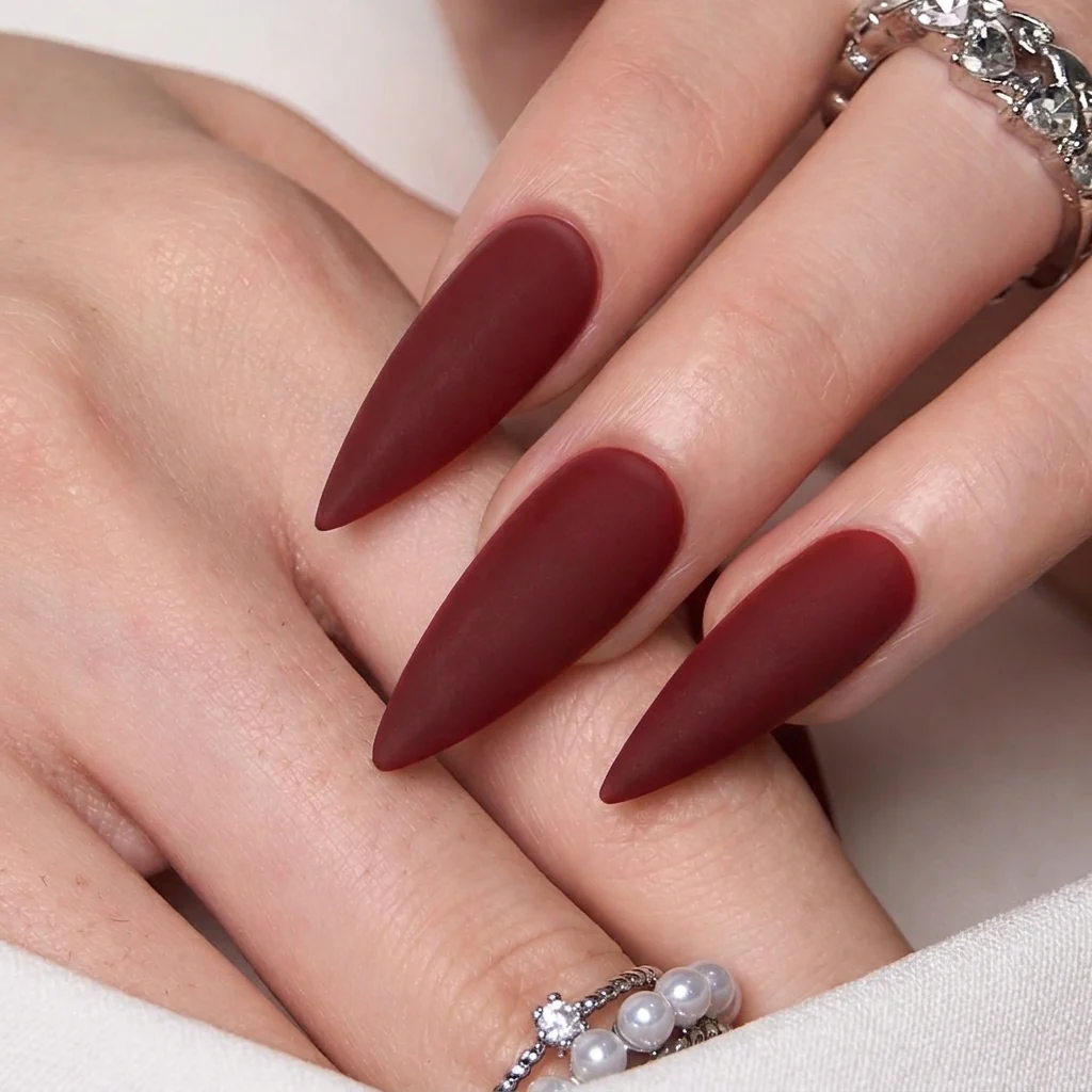 Ruby Shadow - L Stiletto - Image 4