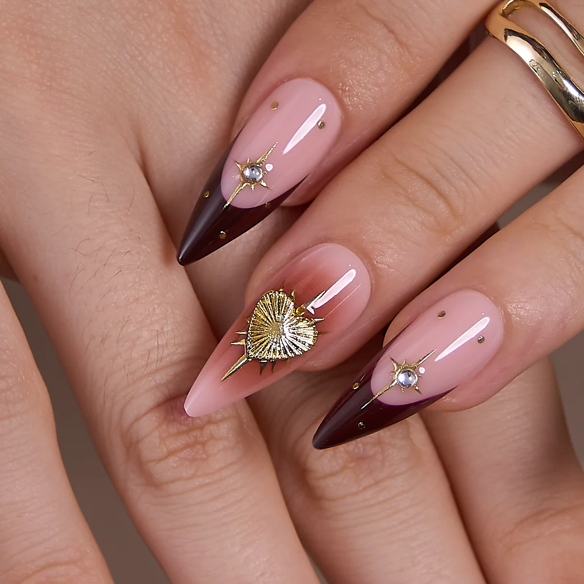 Designer’s Pick | Solar Aura – L Stiletto - Image 4